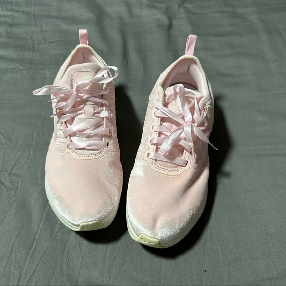 Nike Dual Tone Racer | Arctic Pink - Picture 12 of 13